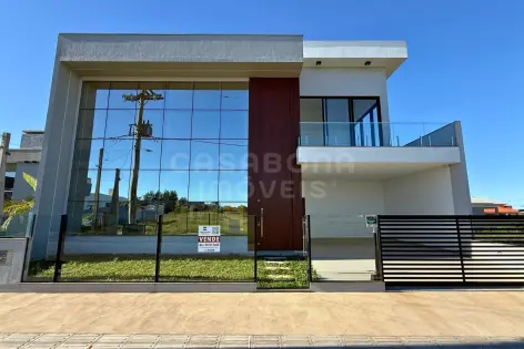 Imagem #1 do imóvel Imóvel de Alto Padrão no Loteamento Sambaquis – Conforto, Espaço e Exclusividade em Arroio do Sal