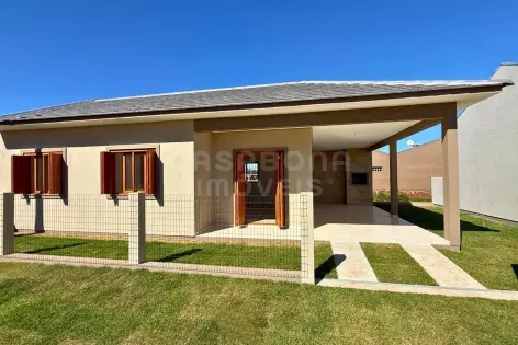 Imagem #2 do imóvel Casa com 3 Dormitórios no Balneário Jardim Olívia