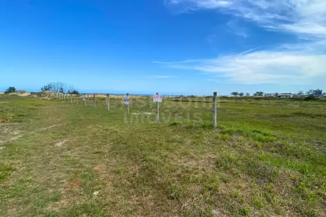 Imagem #3 do imóvel Terreno com Excelente Localização na Praia Real de Torres – A Apenas 70 Metros do Mar