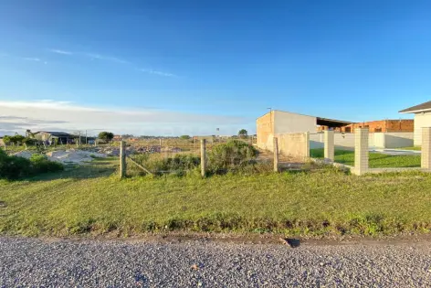 Imagem principal do Oportunidade Única: Terreno à Venda em Arroio do Sal