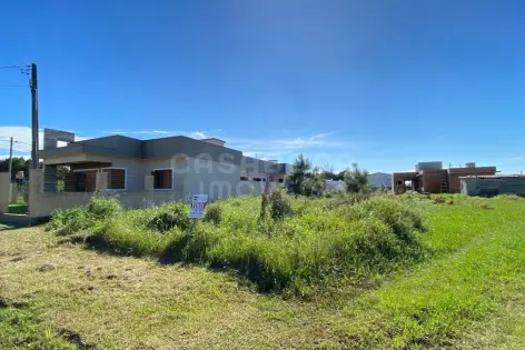 Imagem secundária do Terreno Amplo em Rua Residencial - Balneário Vista Alegre