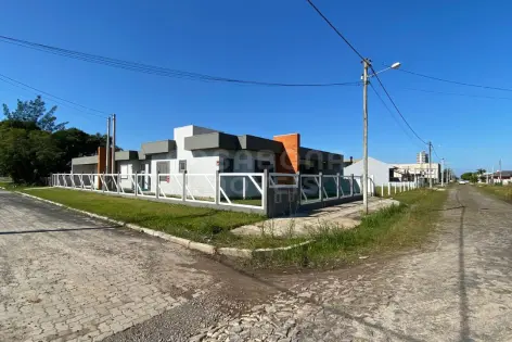 Imagem secundária do Casa de esquina no Bairro Vista Alegre