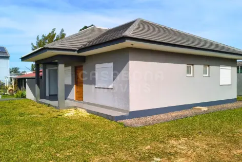Imagem #3 do imóvel Casa moderna com amplo terreno duplo em Arroio do Sal