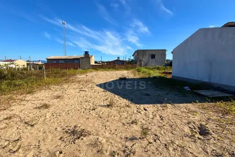 Imagem #2 do imóvel Amplo terreno de 366 m² no bairro Pérola esperando por você