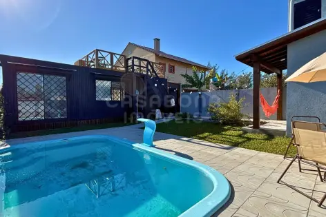 Imagem principal do Casa contêiner moderna a apenas 50 metros da praia em Arroio do Sal