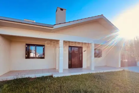 Imagem #2 do imóvel Casa com 3 dormitórios a 170 metros da praia em São Jorge