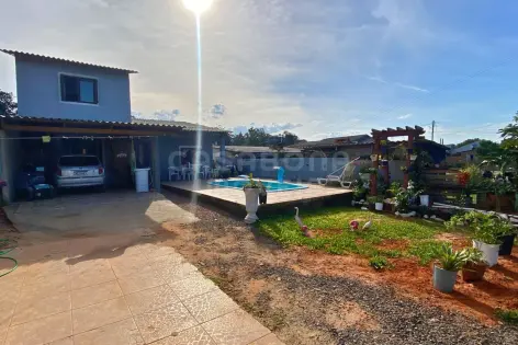 Imagem #4 do imóvel Casa com piscina e 4 dormitórios a apenas 600 metros da praia em Rondinha