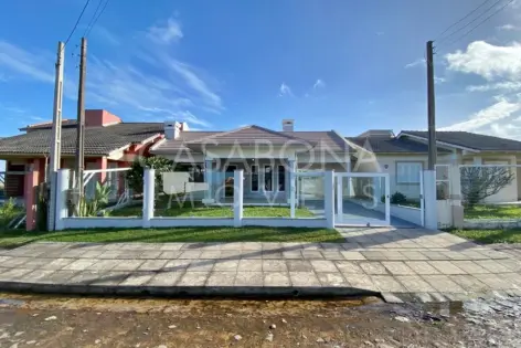 Imagem secundária do Seu Refúgio à Beira-Mar: Residência no Balneário Vista Algre, Arroio do Sal