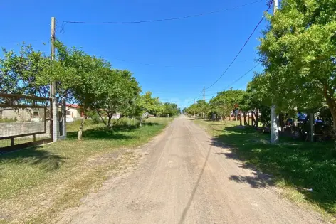 Imagem #4 do imóvel Ótimo Terreno Residencial no Balneário Figueirinha