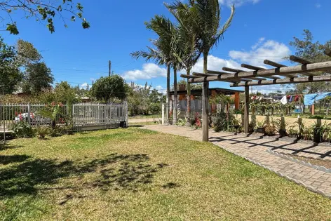 Imagem #2 do imóvel Casa semimobiliada com 3 dormitórios e jardim a 380 m da praia no Pérola, em Arroio do Sal