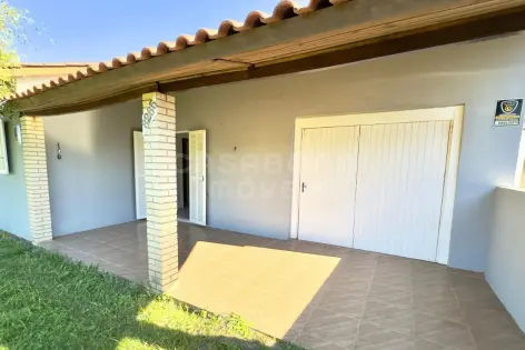 Imagem #4 do imóvel Casa com 3 dormitórios, amplo terreno e frente para área de preservação
