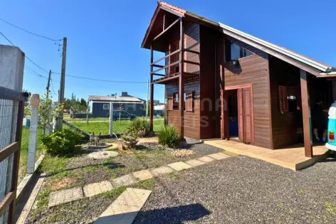 Imagem principal do Seu Refúgio Perfeito a Apenas 80 Metros do Mar – Conforto, Localização e Qualidade de Vida!