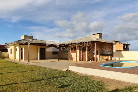 Imagem principal do Residência Aconchegante a 350 Metros do Mar