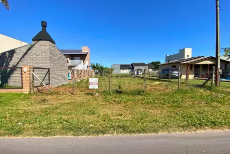 Imagem principal do Terreno a Apenas 100 Metros da Praia no Balneário Atlântico – Localização Privilegiada no Litoral