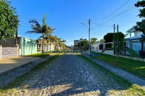 Imagem #4 do imóvel Casa em Areias Brancas a 50 metros da praia, pronta para receber sua família