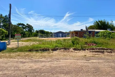 Imagem principal do Terreno à Venda no Balneário Arroio Novo – Excelente Orientação Solar e Ótima Metragem
