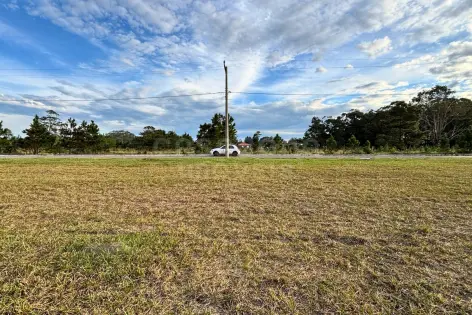 Imagem #3 do imóvel Terreno de 378 m² no Cristo Rei: espaço ideal para construir ou investir