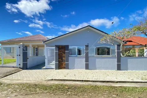 Imagem secundária do Charmosa Casa à Venda em Arroio do Sal - Bairro Malinsky