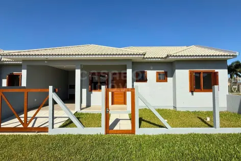 Imagem principal do Casa à Venda no Bairro Figueirinha – Arroio do Sal