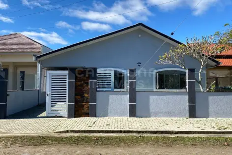 Imagem principal do Casa no Balneário Malinsky – Conforto e Localização Privilegiada Perto do Mar