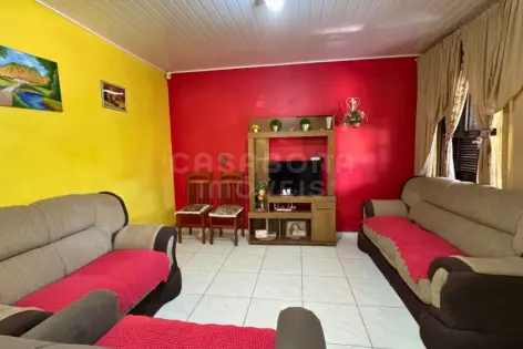 Imagem #4 do imóvel Casa com 4 Dormitórios a 426m do Mar no Bairro Rondinha Nova