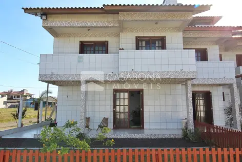 Imagem principal do Sobrado a Poucos Passos do Mar