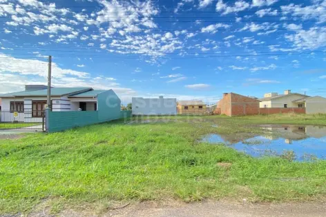 Imagem principal do Terreno Amplo no Balneário Rondinha