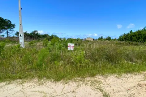 Imagem principal do Terreno no Balneário Atlântico a 300 Metros da Praia – Localização e Potencial de Valorização