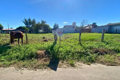 Imagem principal do Terreno a Apenas 100 Metros do Mar no Jardim Olívia 