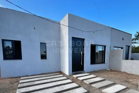 Imagem #4 do imóvel Casa nova com suíte no Tupancy – a poucos metros do mar