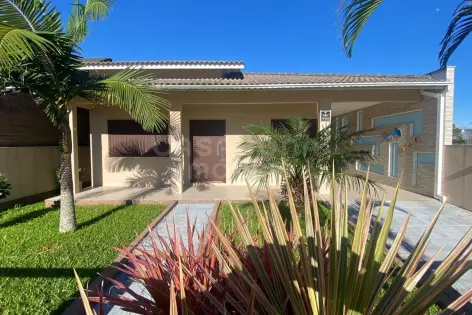 Imagem principal do Conforto, espaço e localização privilegiada a poucos metros do mar