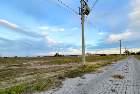 Imagem secundária do Terreno amplo a 350 metros do mar em Curumim