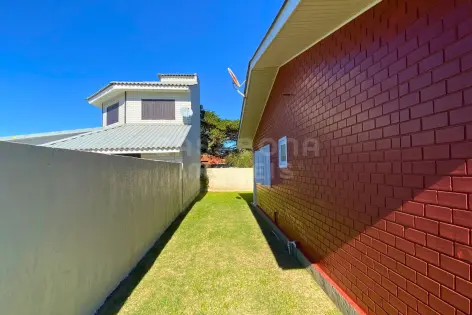 Imagem #4 do imóvel Casa a 50 metros do mar no Bairro São Jorge – Conforto e ótima posição solar
