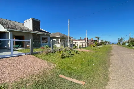 Imagem secundária do Casa à Venda em Arroio do Sal - Bairro São Pedro, Próxima à Praia