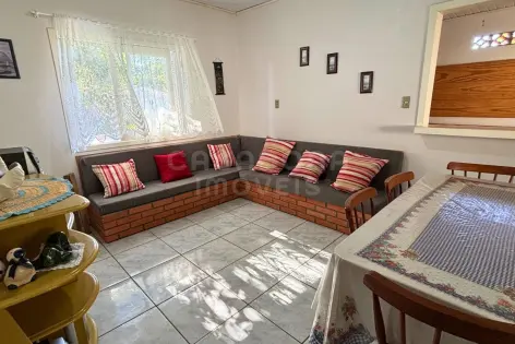 Imagem #4 do imóvel Casa ampla com excelente posição solar no bairro Figueirinha