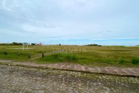 Imagem #2 do imóvel Terreno exclusivo a beira mar no Bairro Verde Mar