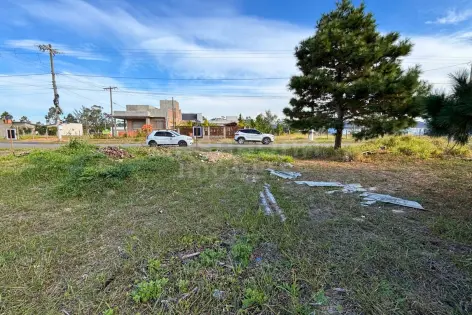 Imagem #3 do imóvel Invista em um terreno de 360 m² no bairro Paraíso, em Torres