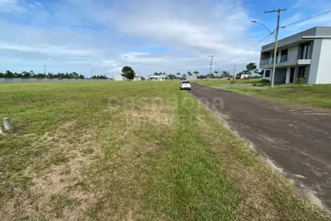 Imagem #2 do imóvel Amplo Terreno de 540 m² em Condomínio Planejado no Parque das Figueiras em Arroio do Sal