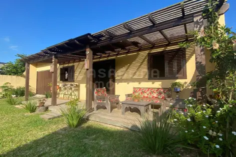 Imagem #4 do imóvel Casa com 3 Dormitórios em Arroio do Sal