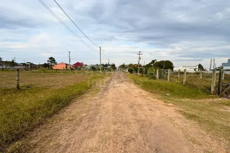 Imagem #4 do imóvel Terreno amplo com posição solar leste a 560 metros da praia em Âncora