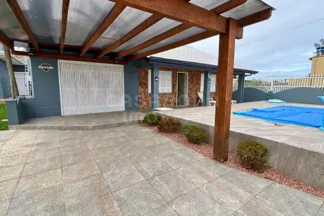 Imagem #4 do imóvel Casa com 3 dormitórios, 2 suítes e espaço gourmet a 300 metros do mar no bairro Âncora