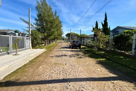 Imagem #4 do imóvel Sobrado geminado novo a apenas 100 metros da praia no bairro Marambaia