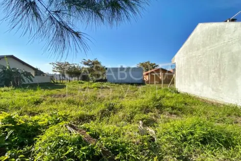 Imagem secundária do Refúgio à Beira-Mar: Dois Terrenos Exclusivos em Arroio do Sal