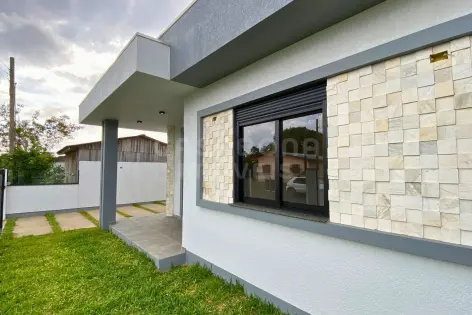 Imagem #3 do imóvel Casa moderna e mobiliada a apenas 180 metros da praia no bairro São Jorge