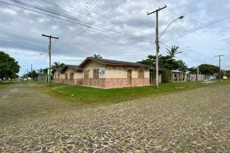 Imagem #3 do imóvel Casa de Esquina à Venda – Arroio do Sal, Bairro Areias Brancas