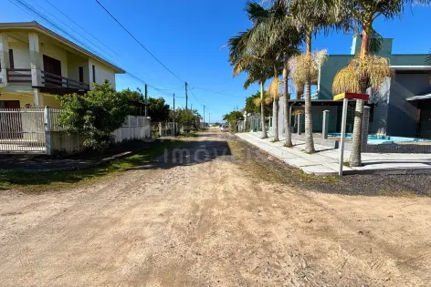 Imagem #3 do imóvel Sobrado geminado novo a apenas 100 metros da praia no bairro Marambaia