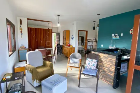 Imagem #3 do imóvel Casa semi mobiliada a apenas 380 metros do mar na Praia Azul