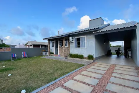 Imagem secundária do Casa à Venda em Arroio do Sal - Bairro Alfa: 450 Metros do Mar