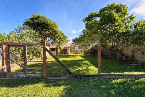 Imagem principal do Terreno amplo no bairro Malinsky a apenas 650 metros do mar