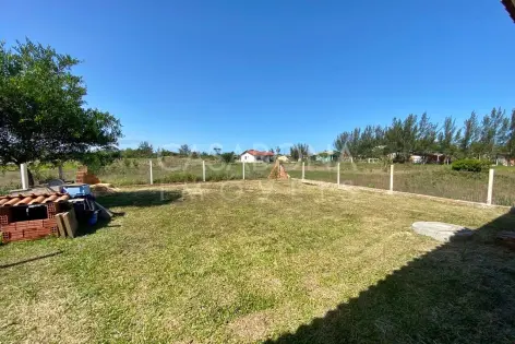 Imagem #4 do imóvel Residência Aconchegante Próxima à Praia